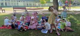 powitanie lata i piknik gr.3 i 5 (1).jpg